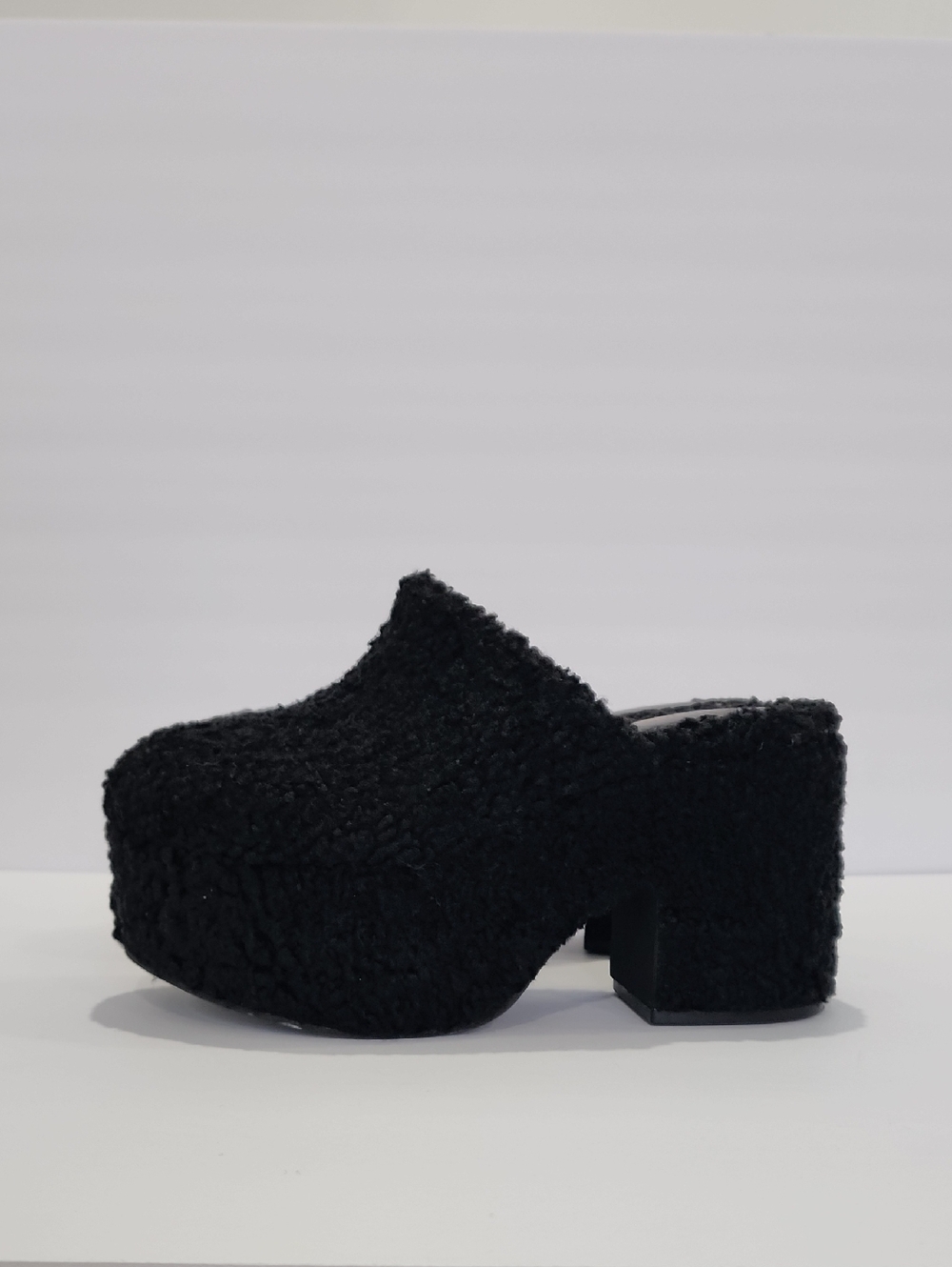 Larroude Miso Clog - Shearling